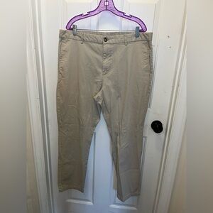 LIKE NEW Old Navy Men’s Rotation Slim Flex Pants in A Stones Throw Wash - 38X30